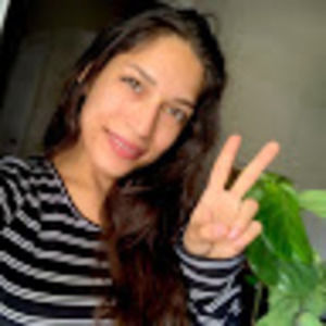 Meet your Posher, Jenalysa